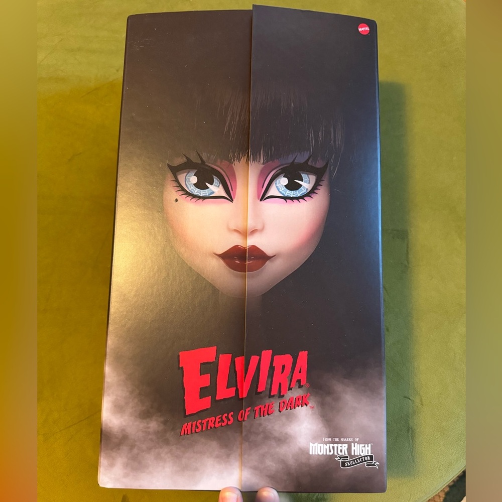 Elvira Mistress of the Dark Monster High Skullector Doll NIB